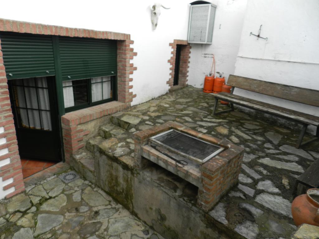Alojamiento Rural La Rabida 25 Cumbres Mayores Exterior photo